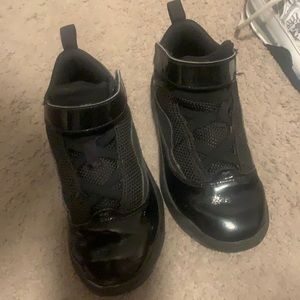 Boys Jordan Max Aura Shoes. Size 13C.